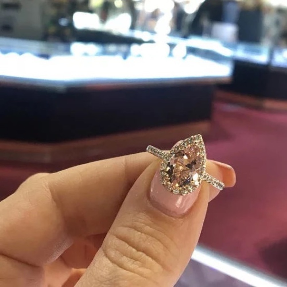 NEW!! 💎 Rose Gold Rhinestone Cubic Zirconia Ring - Picture 5 of 6
